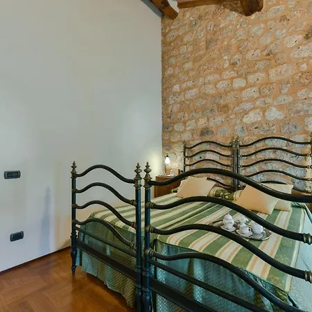 Treccianino 10 * Sovicille